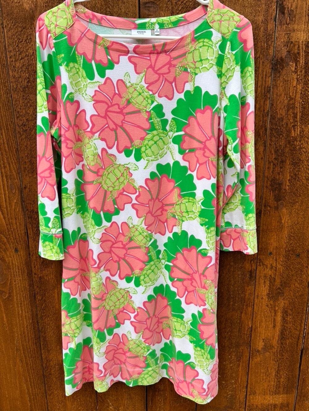 Crown & Ivy Beach Sea Turtle Floral Print Shift Dress Coverup Pink Green M